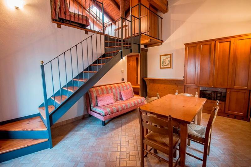 Ristorante Albergo Da Maurizio Cravanzana Ngoại thất bức ảnh