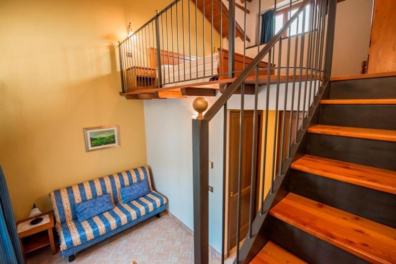 Ristorante Albergo Da Maurizio Cravanzana Ngoại thất bức ảnh