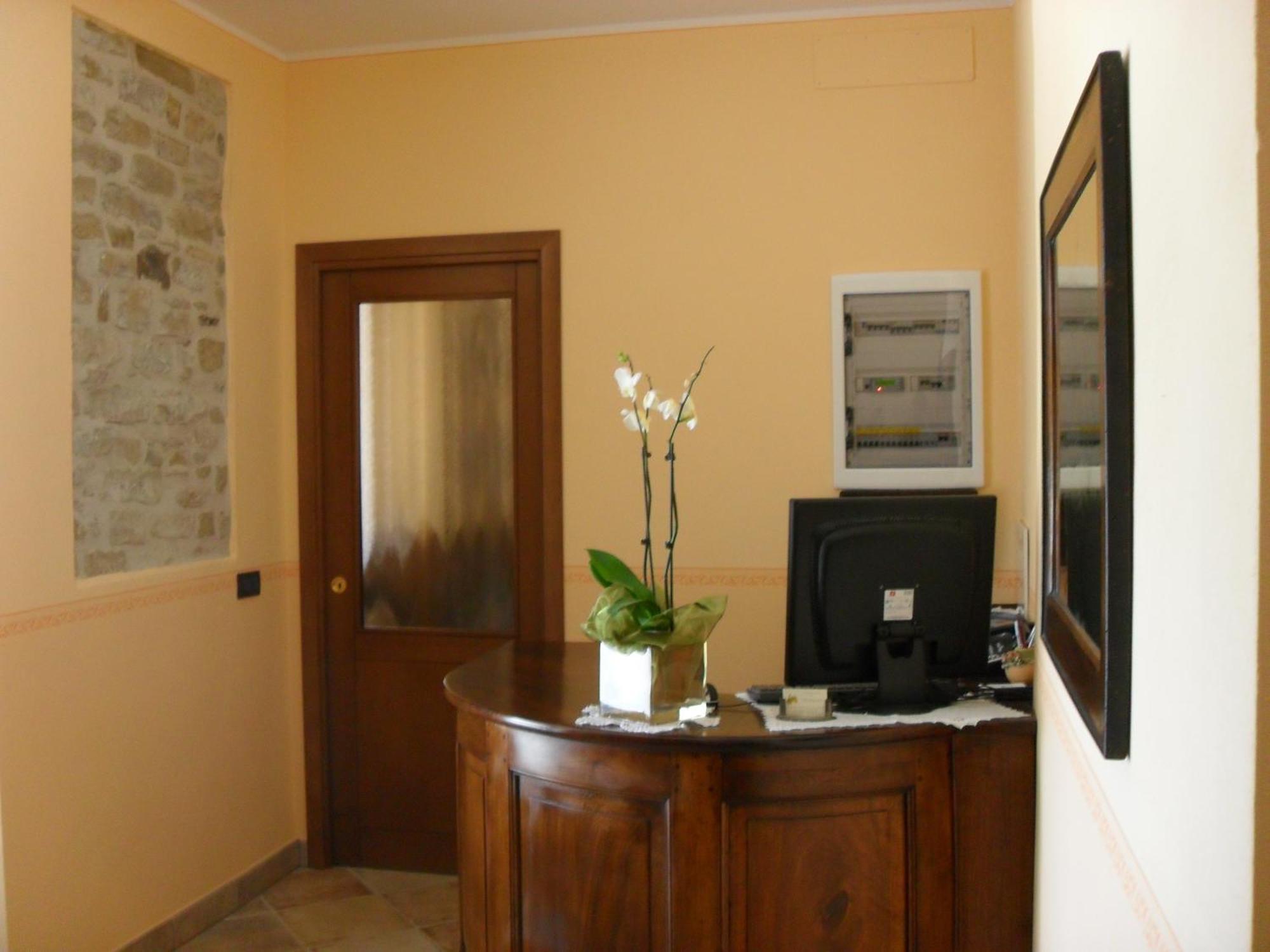 Ristorante Albergo Da Maurizio Cravanzana Ngoại thất bức ảnh