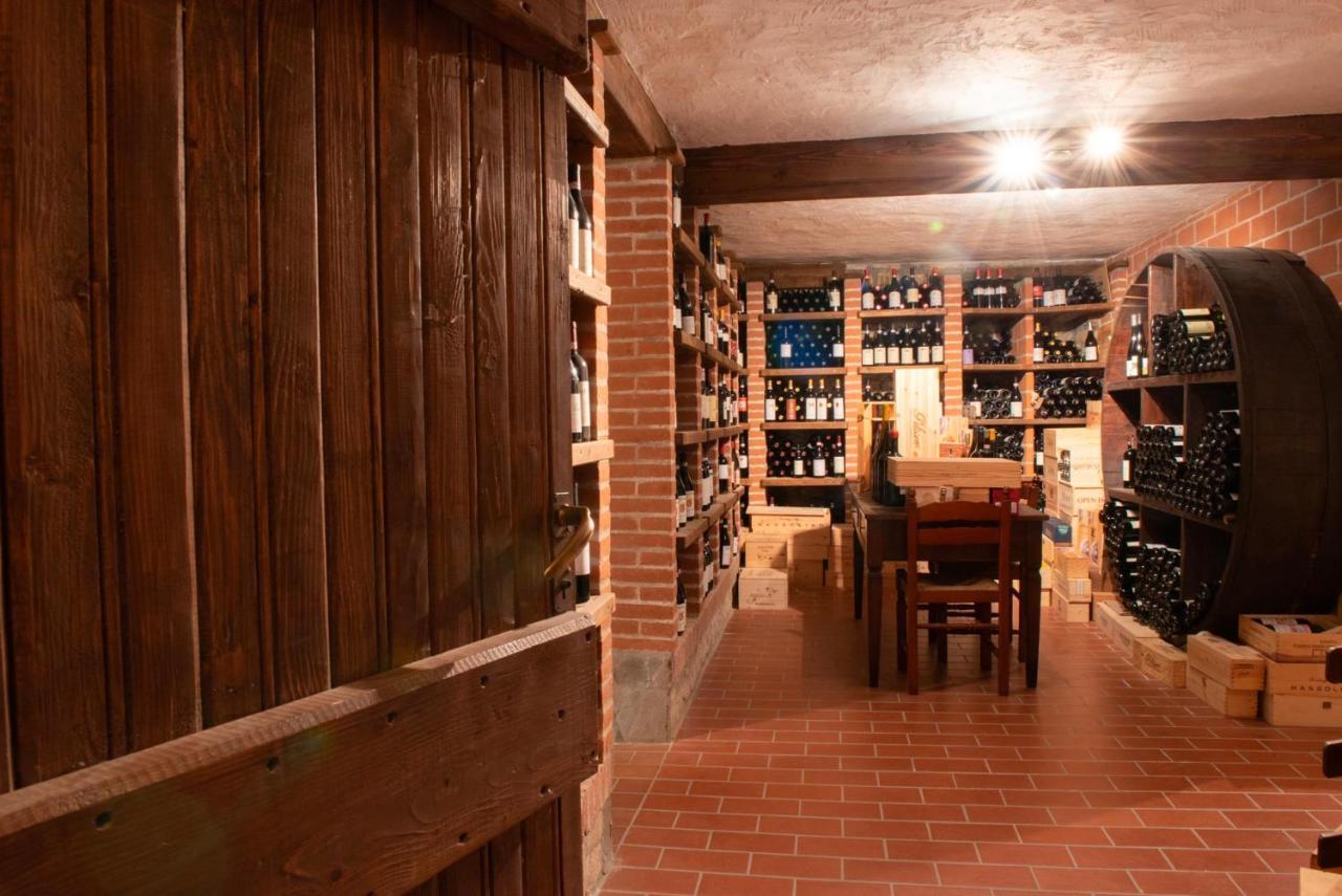 Ristorante Albergo Da Maurizio Cravanzana Ngoại thất bức ảnh